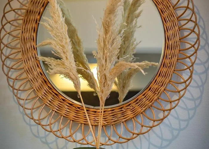 Emma Mignon F2 Proche De La Gare *