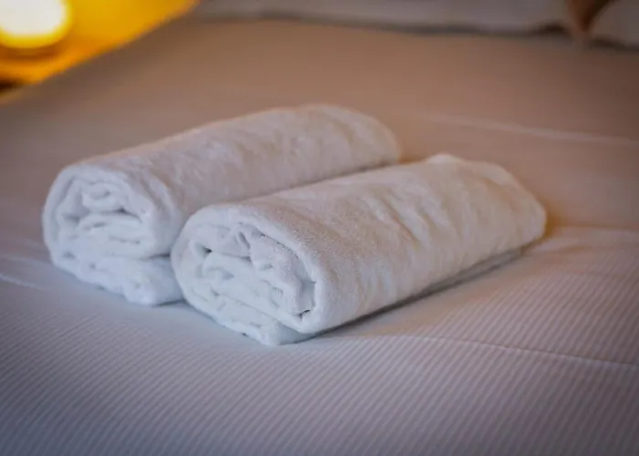 Emma Mignon F2 Proche De La Gare